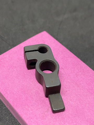 SWF PRESSER FOOT HOLDER(HB)