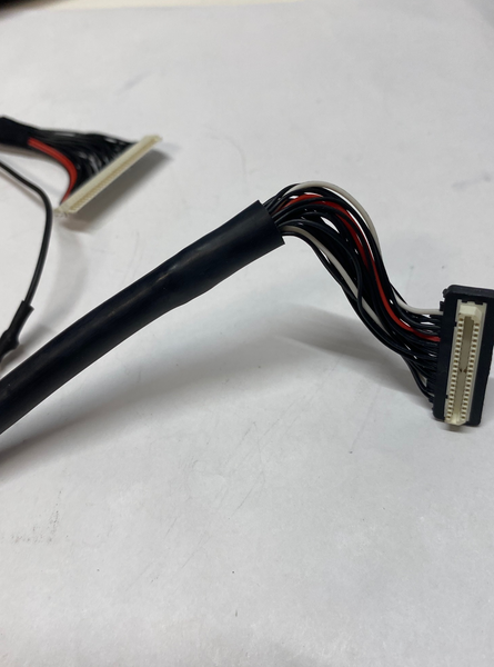 SWF LCD SIGNAL CABLE OP-13